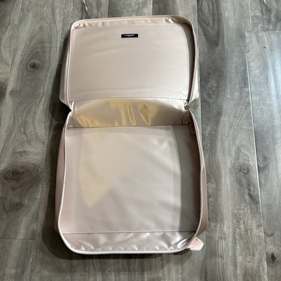 Lancome Rose Gold large makeup travel case ~ NEW - Picture 7 of 10